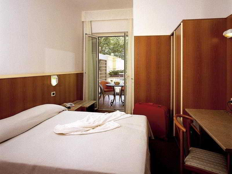 Hotel Principe Di Piemonte Rimini Room photo