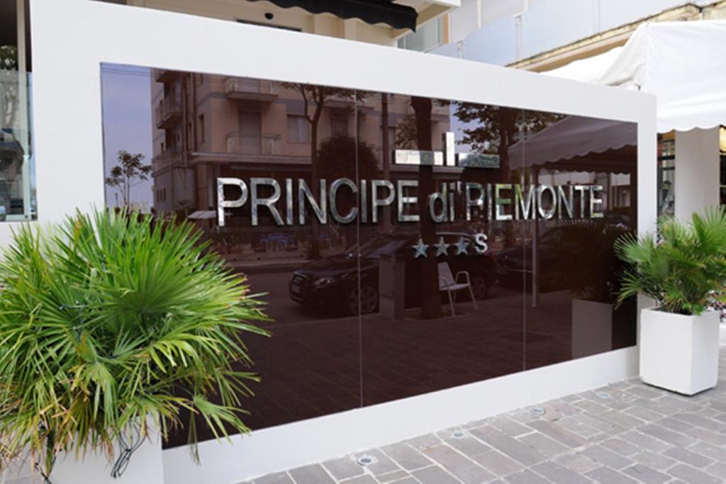 Hotel Principe Di Piemonte Rimini Exterior photo